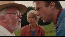 Jurassic Park - No CGI. and no after effect! So hilarious!
