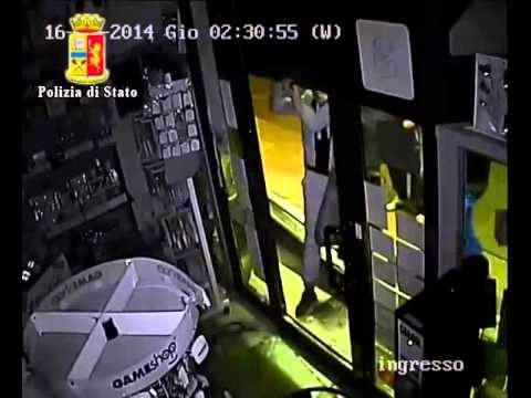 Padova - Furto in tabaccheria (02.04.14)