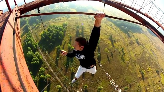 Bu adam çıldırmış olmalı