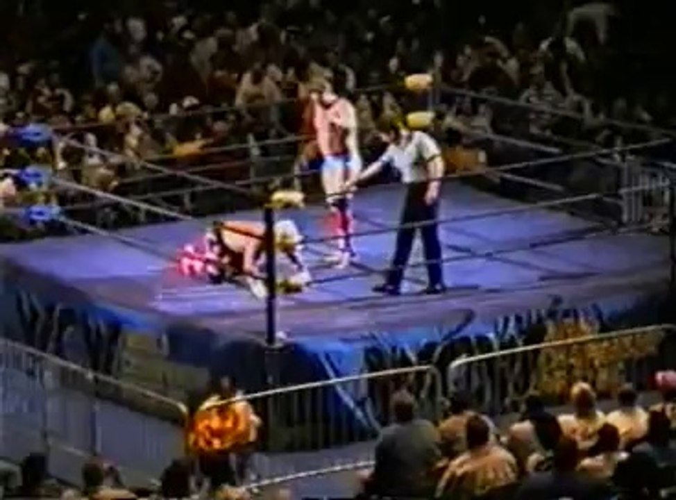 Steven Regal vs. Sting (Handheld House Show - 10.16.94)