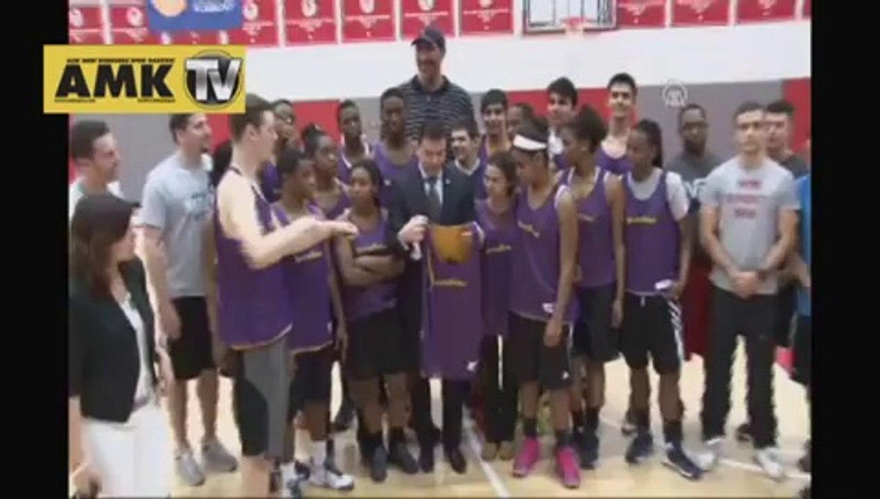 Eski NBA yıldızı Muresan, Adana’da