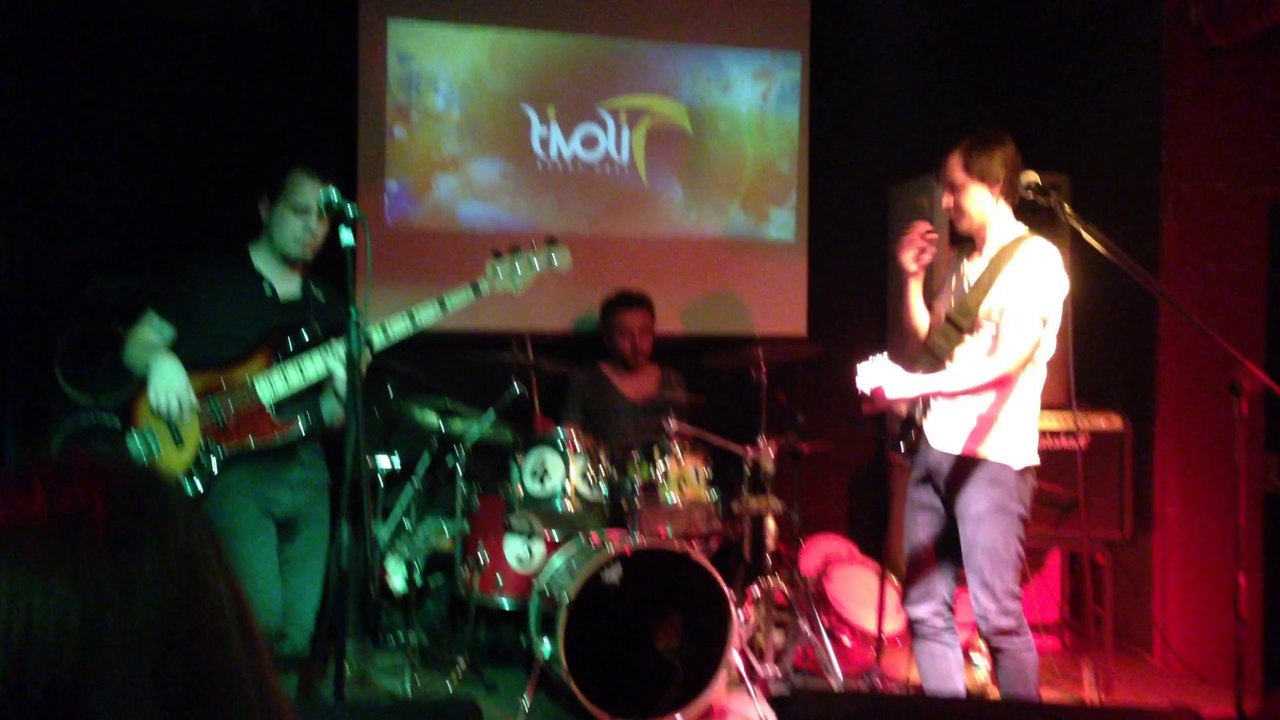 Yedinci Ev - Yalan / Konser