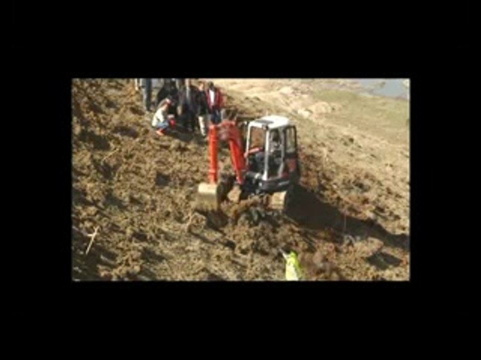 Mini Ekskavatör Kubota KX121 Teraslama - Ağaçlandırma Genel Müdürlüğü