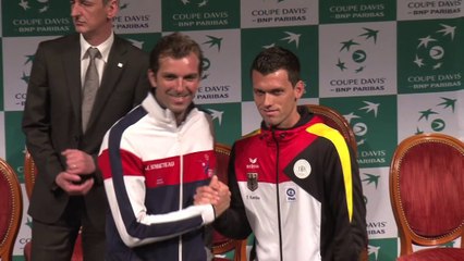 Скачать видео: Coupe Davis : Benneteau lance France-Allemagne