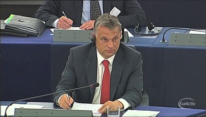Passe d'armes Orbán-Verhofstadt à Strasbourg