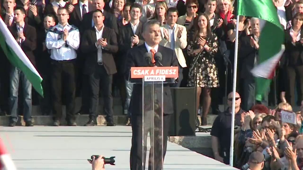 Ungarns umstrittener Regierungschef Orban vor Wiederwahl