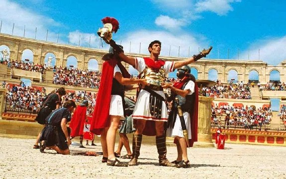 Le Puy du Fou - Publicité 2014