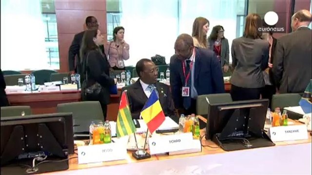 Cumbre UE-Africa: Chad anuncia que retirará sus tropas de la República Centroafricana