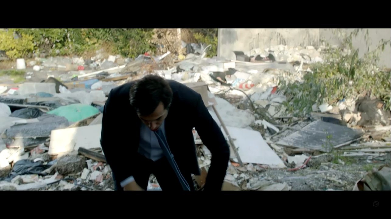 On the Other Side of the Tracks - Trailer for On the Other Side of the Tracks