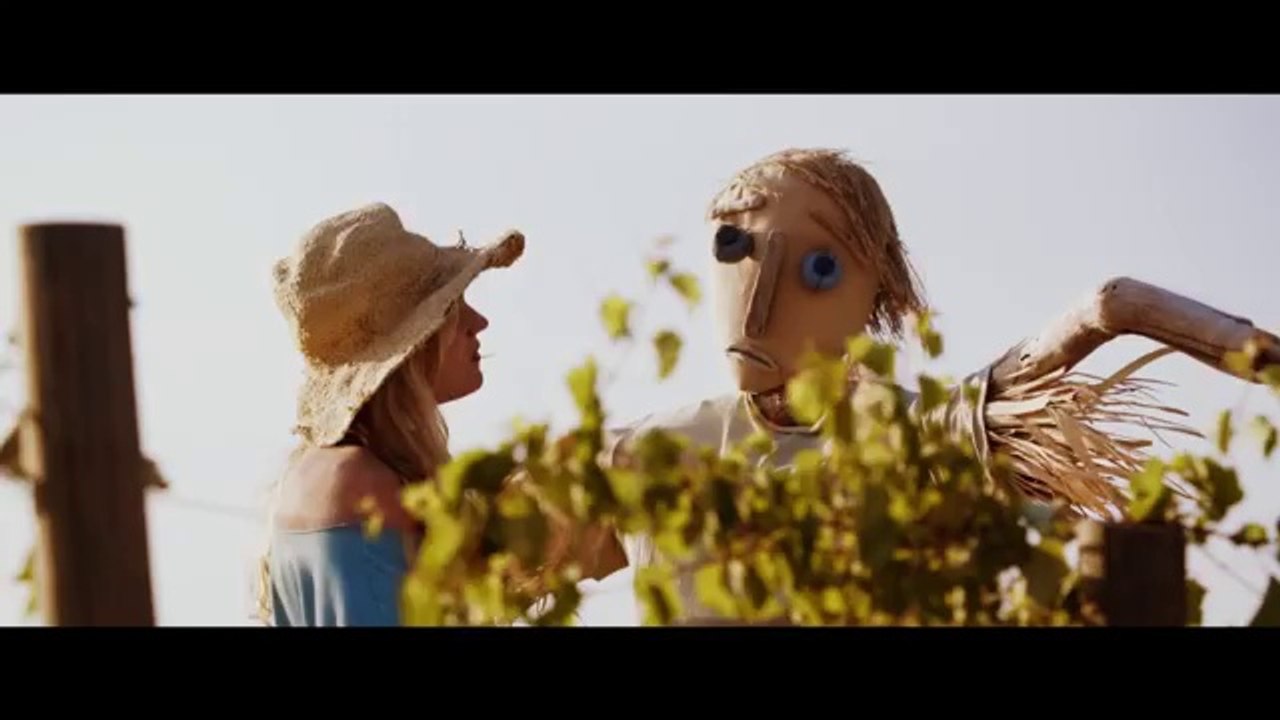 Nil Karaibrahimgil - Kanatlarım Var Ruhumda - YouTube