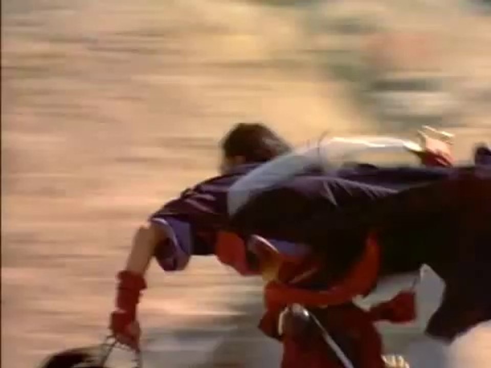 Crouching Tiger, Hidden Dragon (2000) - Official Trailer [VO-HQ]