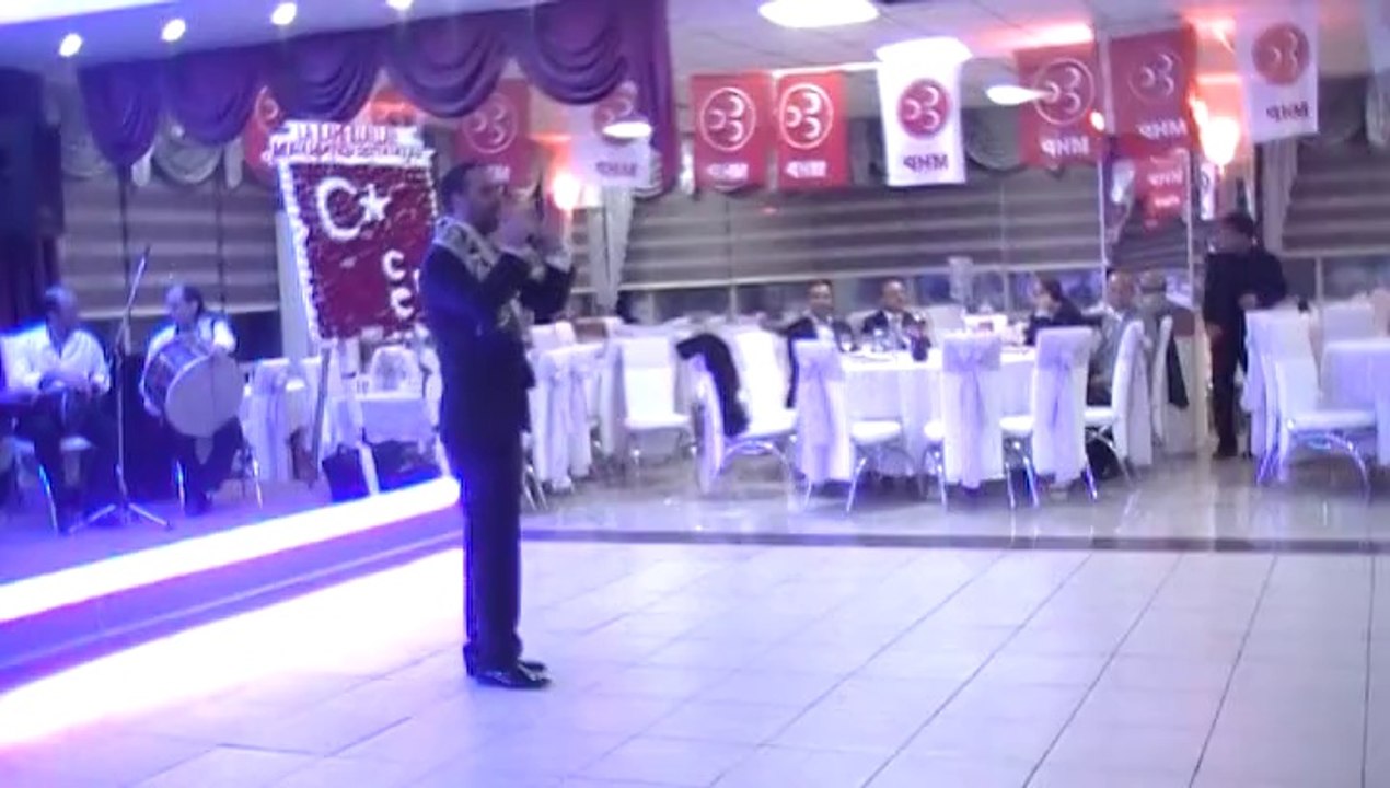 İBRAHİM ALTINIŞIK SEHER VAKTİ ÇALDIM YARIN KAPISINI