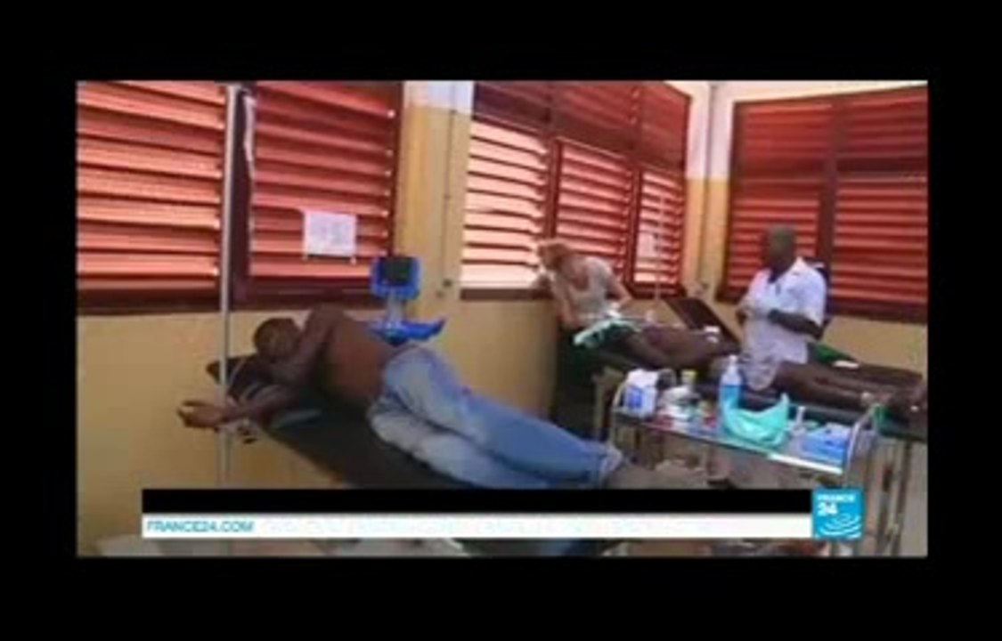 TCHAD/RCA/CHANTAGE | Le barbouze Deby va t'il lâché hollande après sa "fréquentabilité" acquise au Mali ?