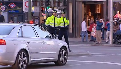 Esperanza Aguirre, implicada en un incidente con un agente de movilidad en Gran Vía