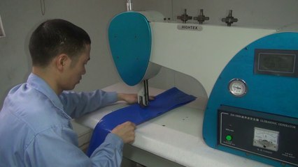 S400 Ultrasonic welding machine with rolling sonotrode