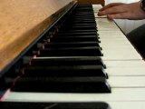Harry potter Hedwigs Theme On Piano