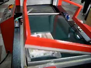 Çukulata Kutusu Paketleme Videosu Yarı Otomatik L Kesme