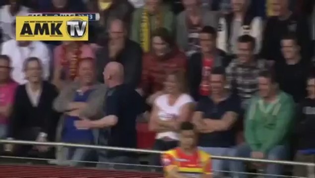 Hollandalı'nın garip tribün dansı