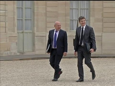 Conseil des ministres: Michel Sapin et Arnaud Montebourg arrivent ensemble à l'Elysée - 04/04
