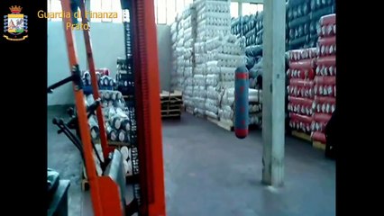 Prato - Arresti per contrabbando tessuti (03.04.14)