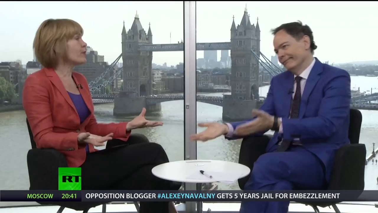 Keiser Report: Bankers' Brain Cells (E472)