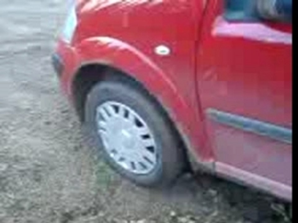 c3 fume les pneu