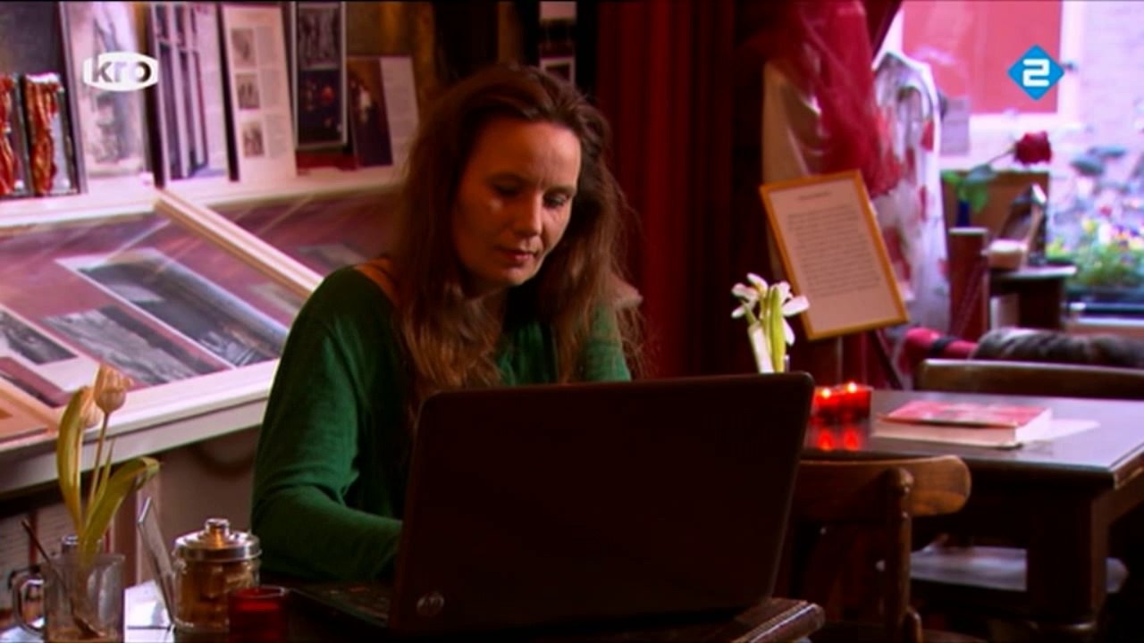 KRO Reporter 3 apr 2014 | De slag om de Wallen 2/2