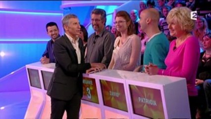 Nagui avoue aimer... les menottes dans "Tout le monde veut prendre sa place"