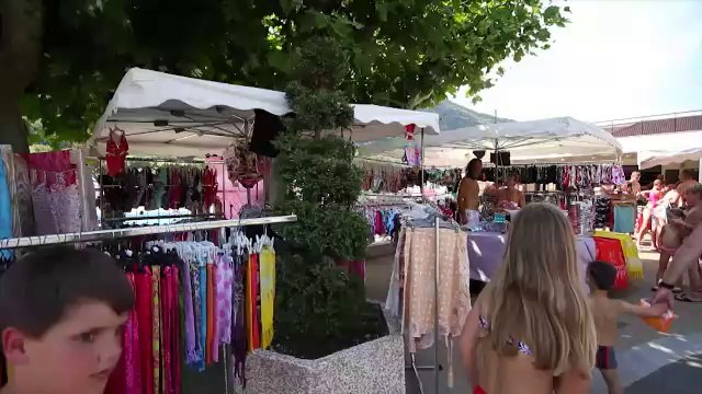 Annecy camping animations ambiance détente loisirs vélo piste cyclable plages piscine couverte jeux