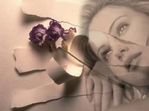 GÖNÜL AKKOR -Sevmiyorum seni artık gözlerimi geri ver