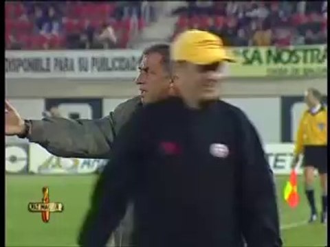 17-Galatasaray – Mallorca Golleri 16.03.2000 Hakan Şükür