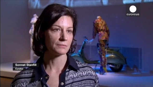 Models and designers celebrate Italian fashion at exhibition in London