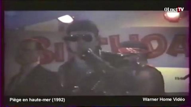 #Pizza Movie : Piège en Haute mer, Steven Seagal se bat contre des trafiquants d'armes