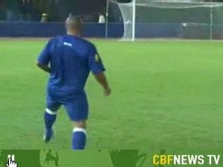 Robinho Owned by Ronaldinho