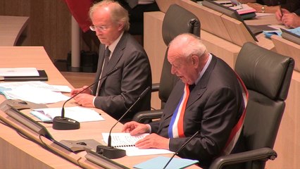 Extrait : Jean-Claude Gaudin réélu maire de Marseille pour la 4e fois