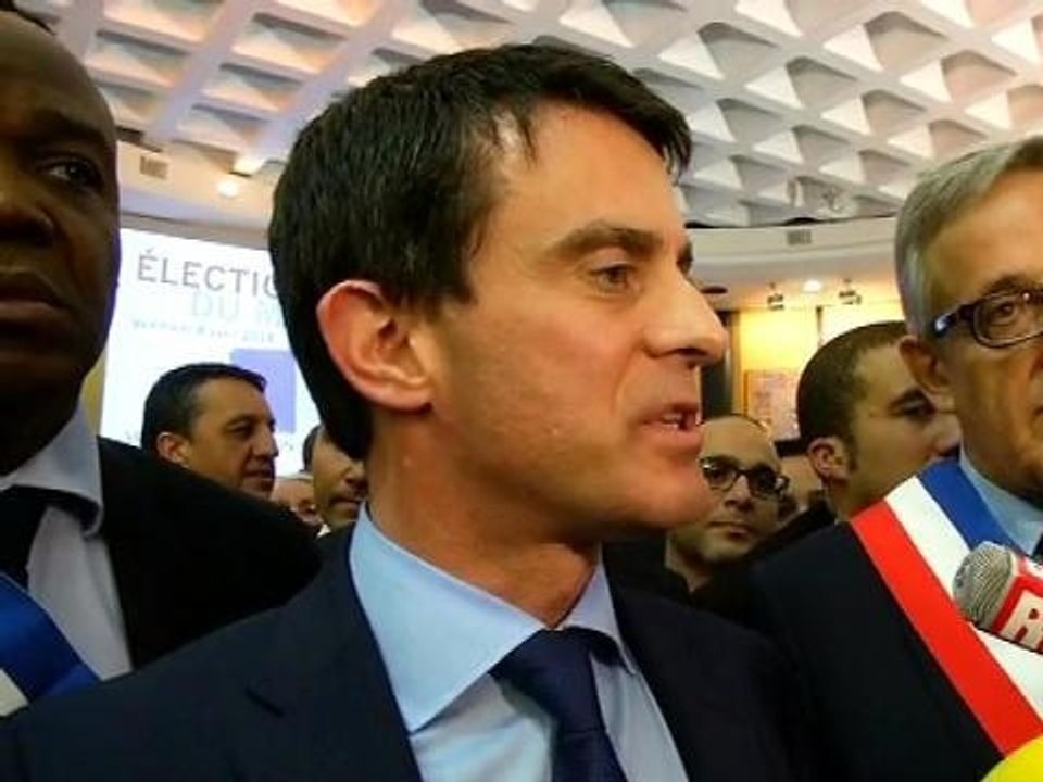 Manuel Valls: "il ne faut jamais être enfermé dans les palais de la République" - 04/04