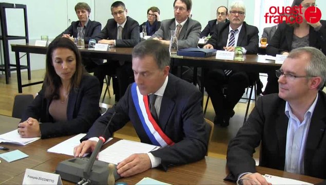 Premier conseil municipal pour les nouveaux élus à Laval
