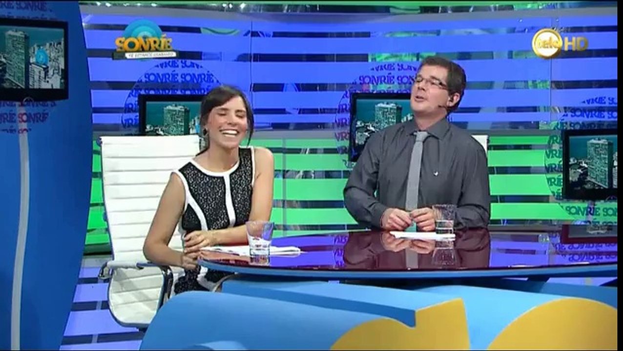 Наталия на программе Sonríe в Уругвае (Te estamos grabando).