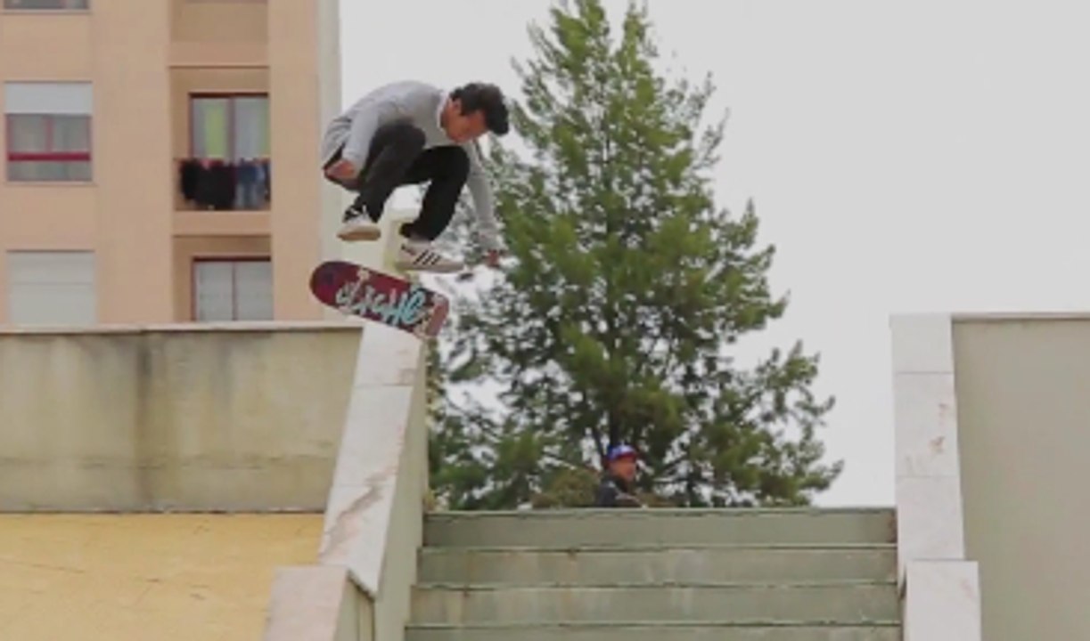 Lem Villemins is pro by Skullcandy & Cliché