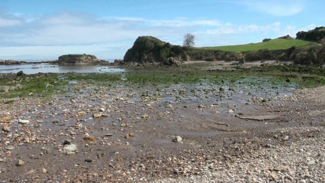 PLAYA de Aramar cerca de Luanco, Asturias 5 abril 2014