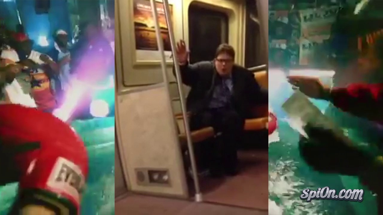 Ivre, il chante To the Window to the Wall dans le métro