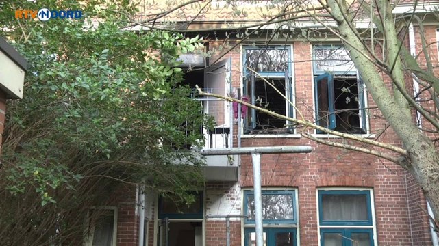 Woning Bedumerweg Stad brandt volledig uit - RTV Noord