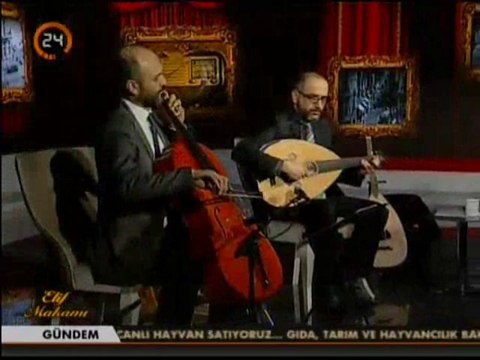 Elif Güreşçi - Ay Öperken Suların Göğsünü Sâhilde Yıkan