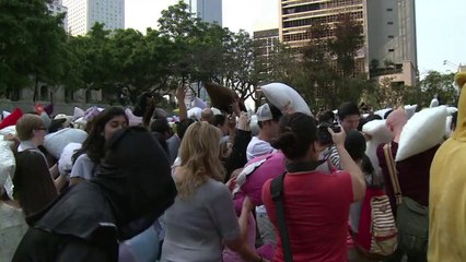 'Guerra' mundial de almohadas