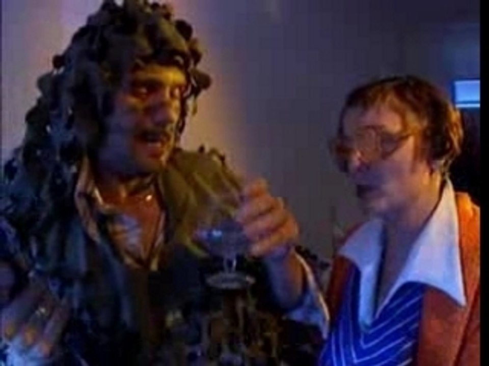 les gros cons - l'habitant de cité