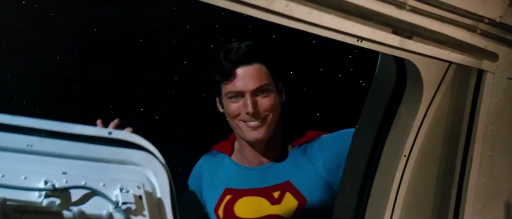 "Gravity" Exclusive Alternate Scene