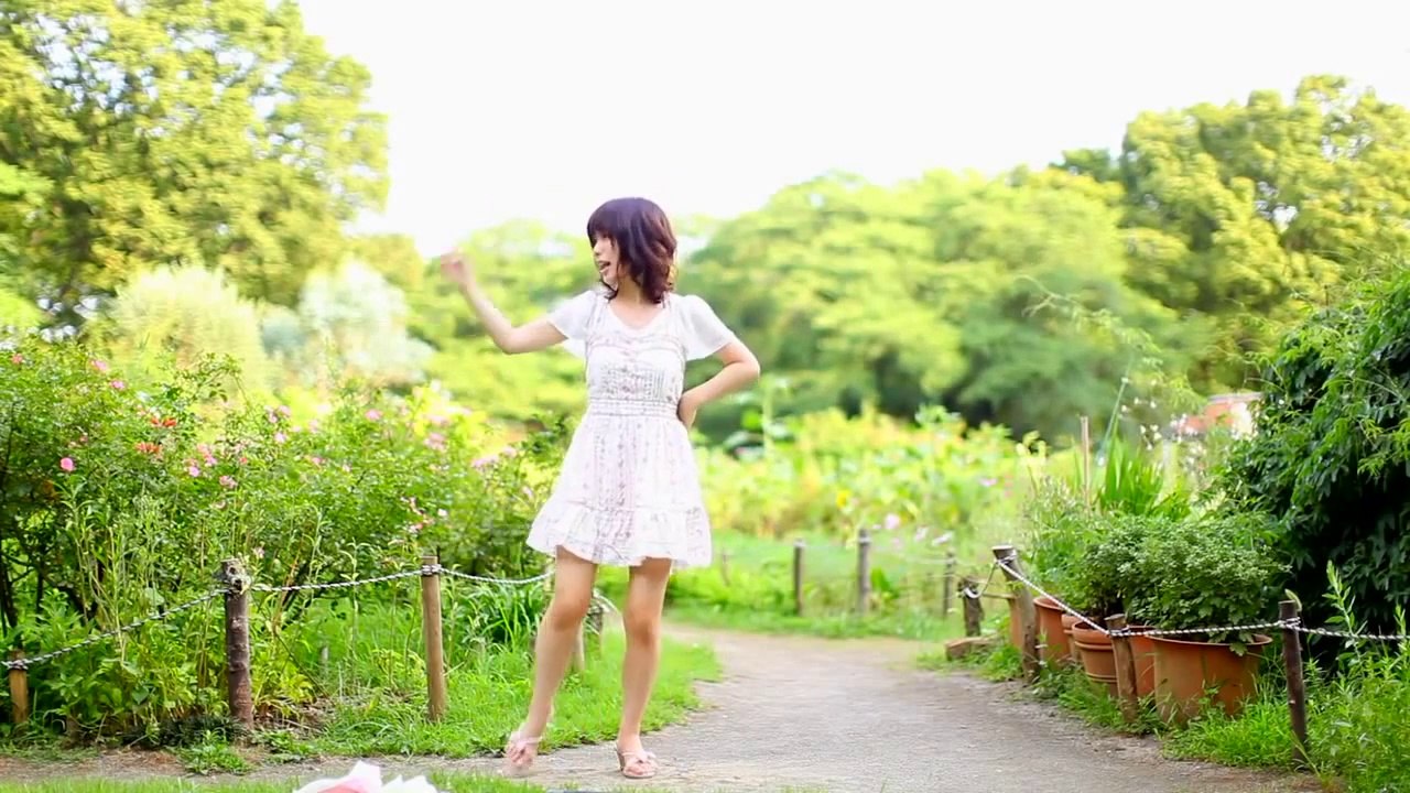 Hello! How Are You (ハロ／ハワユ) - By Thymeka ( Italian Ver. ) feat Kozue dance