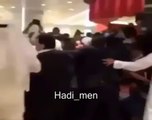 فيديو الاعتداء على المغني المغربي سعد المجرد في برج الحمرا بالكويت