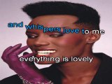 GRACE JONES - LA VIE EN ROSE