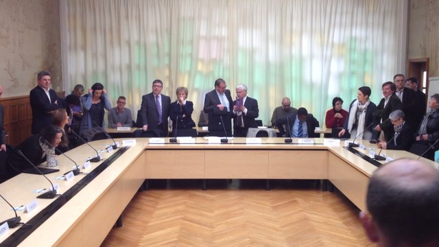 Le conseil municipal procède à l'élection du maire